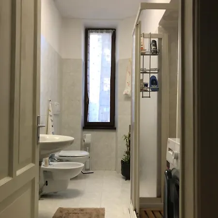 La Stanza Di Rosina Alloggio in famiglia *